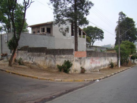 Terreno 450m2 - ótima localização em Poá -SP. Aceita proposta 